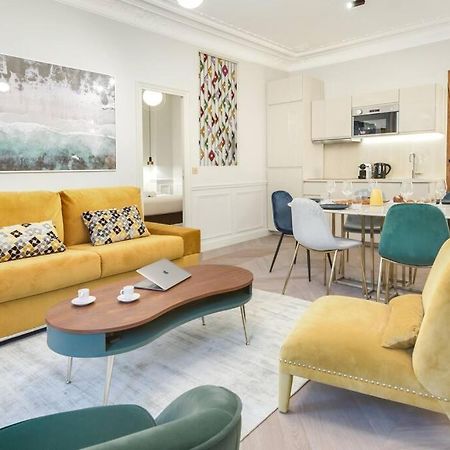 Bright And Gorgeous Flat In The Heart Of Paris Apartment Exterior foto