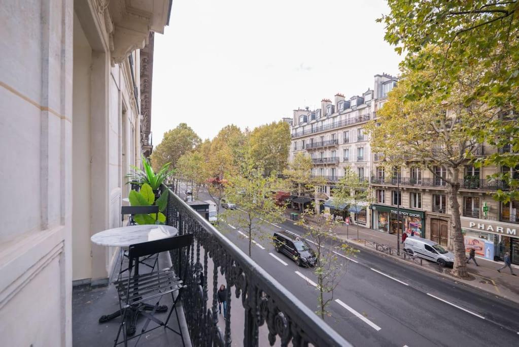 Bright And Gorgeous Flat In The Heart Of Paris Apartment Exterior foto